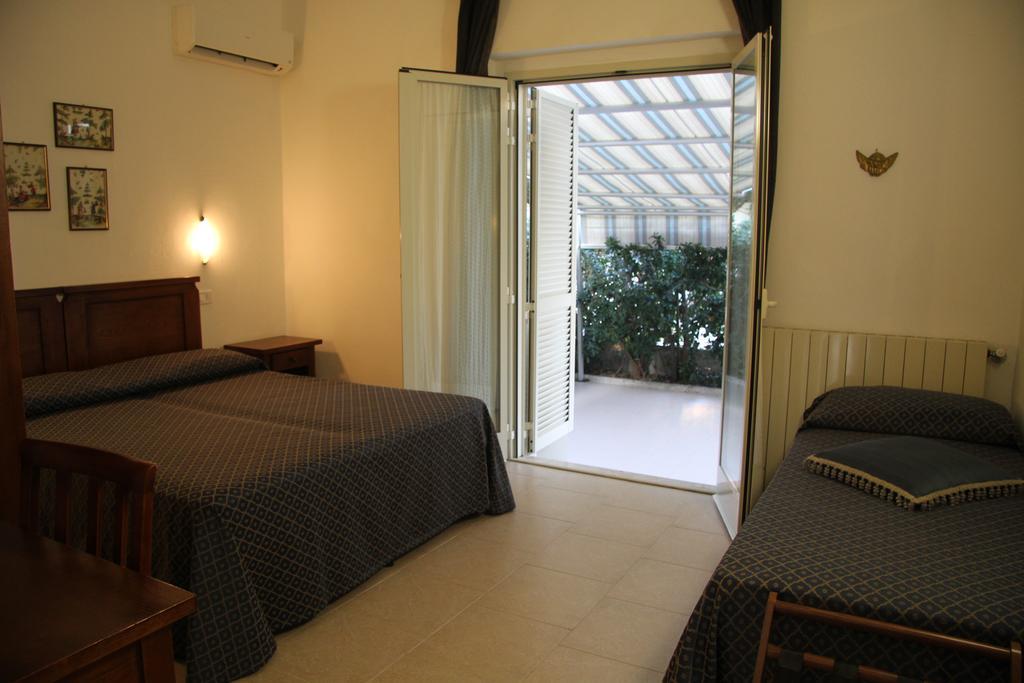 Residence I Due Pini Marina di Grosseto Exterior photo